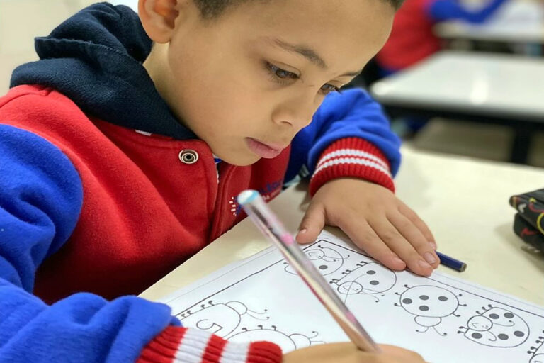 Escolas na Zona Leste